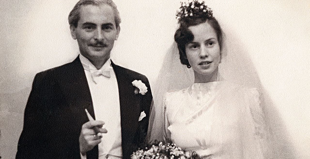 Kết hôn với Katharina Sprecher von Bernegg vào ngày 8 tháng 12 năm 1938