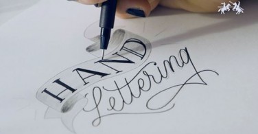 Để chữ viết tay đẹp hơn: Bộ bút cọ Pitt Artist Hand-Lettering